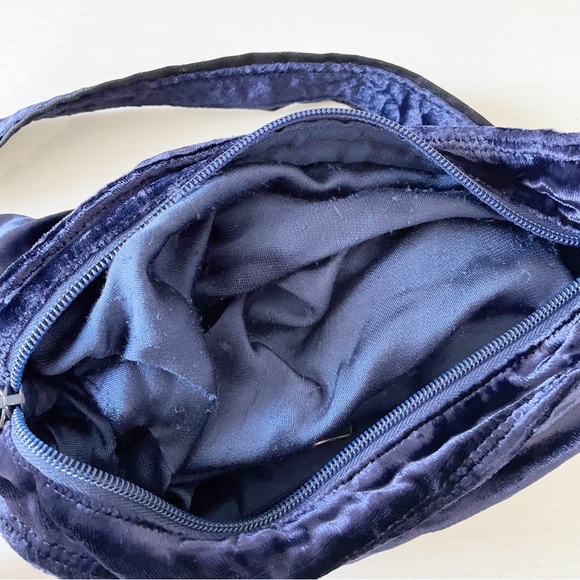 Prada rare purple blue velvet crossbody shoulder bag - Picture 8 of 13